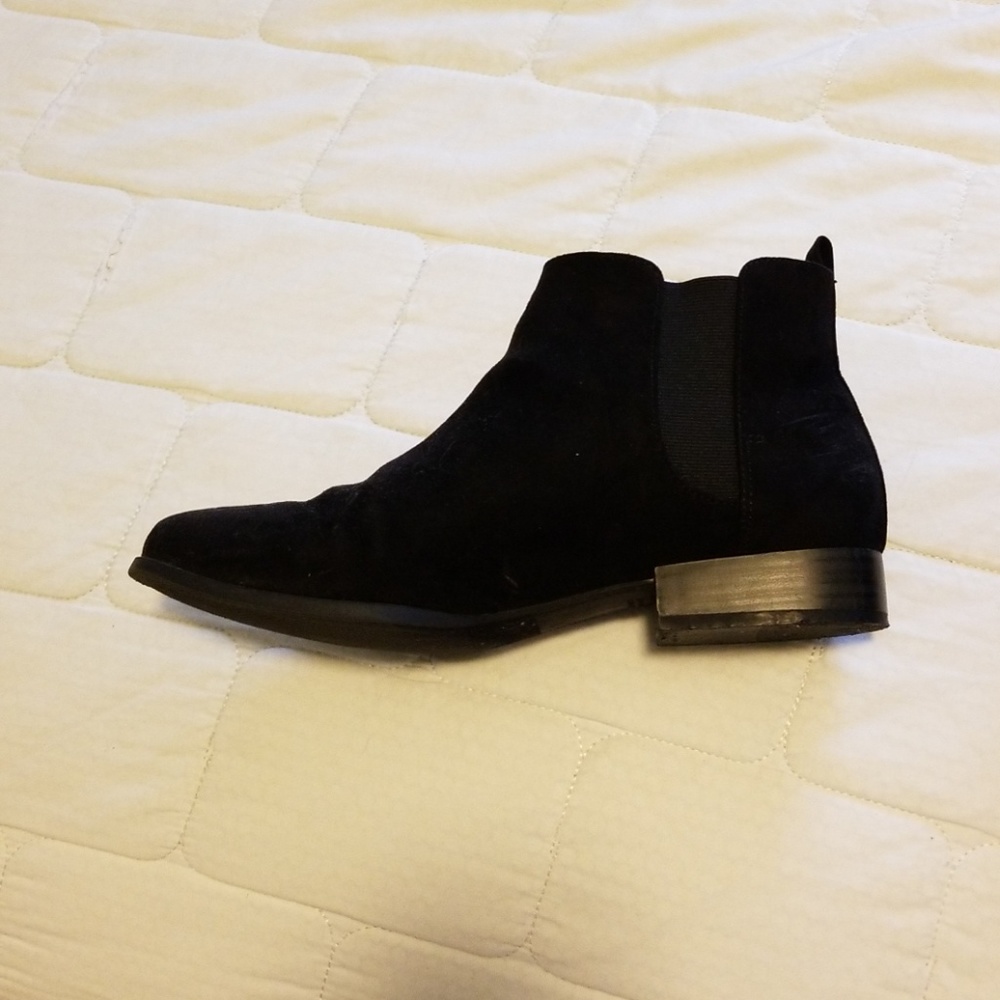 Lightly worn booties